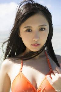 真岛なおみ写真集《美ボディSEXY！！９头身ドール系女子！！》高清全本